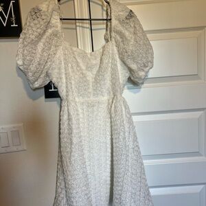 Elegant White Textured Dress